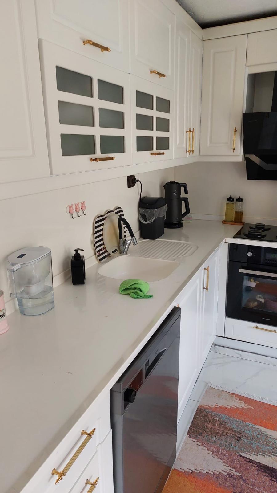 SATILIK 1.847 M2 ARSA VE İÇİNDE BİNA